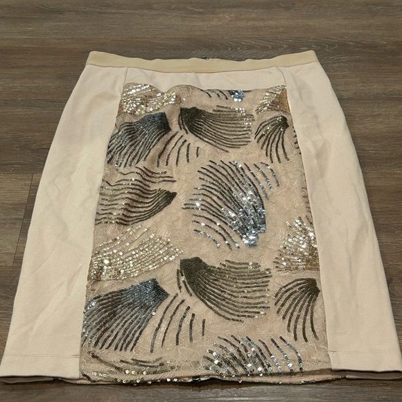 BCBGMaxAzria Cream Embellished Mini Pencil Skirt - Picture 1 of 4
